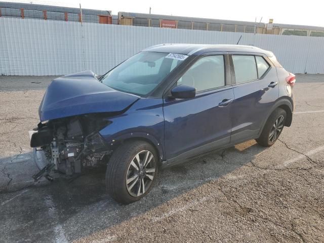  Salvage Nissan Kicks