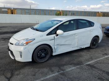  Salvage Toyota Prius