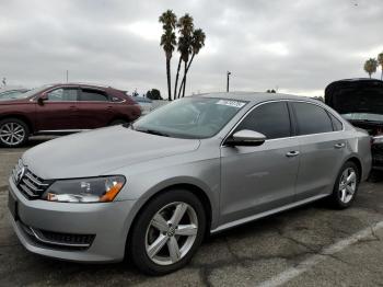  Salvage Volkswagen Passat