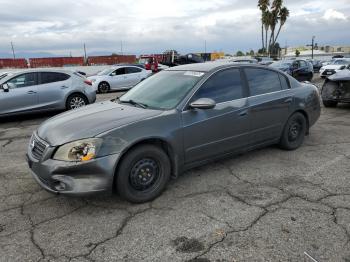  Salvage Nissan Altima