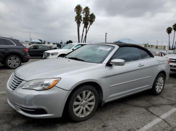  Salvage Chrysler 200