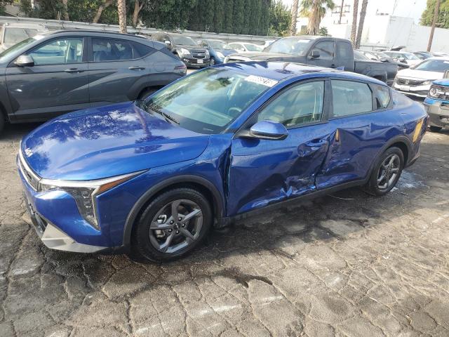  Salvage Kia K4 Lx