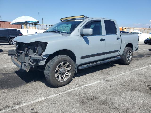  Salvage Nissan Titan