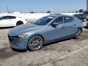  Salvage Mazda 3