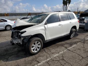  Salvage Toyota Highlander