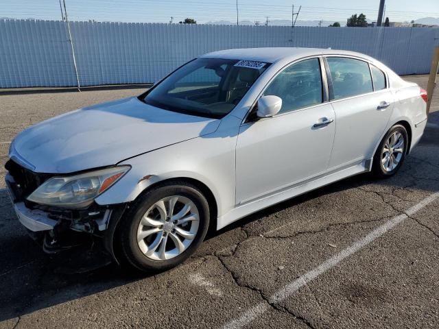  Salvage Hyundai Genesis