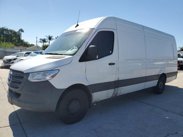  Salvage Mercedes-Benz Sprinter
