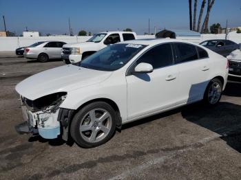  Salvage Volvo S60