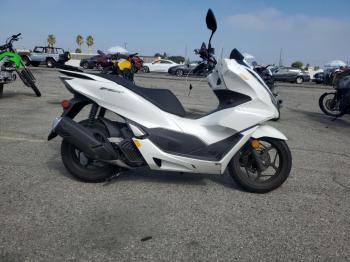  Salvage Honda Pcx
