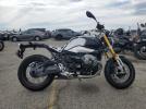 BMW R Image 1