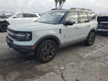  Salvage Ford Bronco