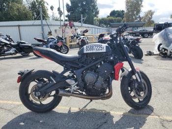  Salvage Triumph Motorcycle Trident 66