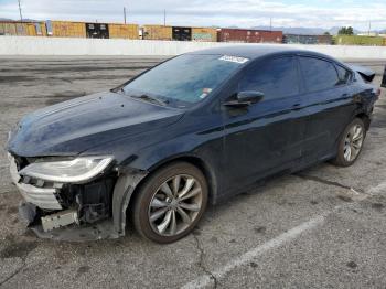  Salvage Chrysler 200