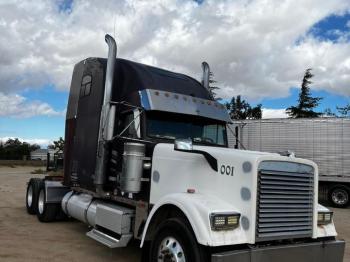  Salvage Freightliner Convention