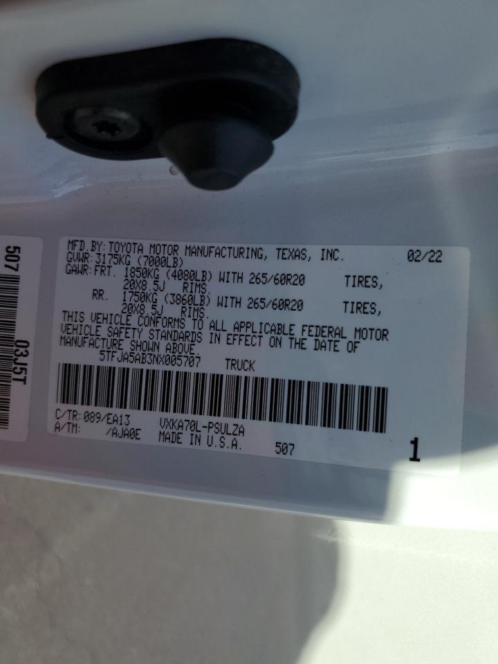 Toyota Tundra Crewmax Limited Image 8