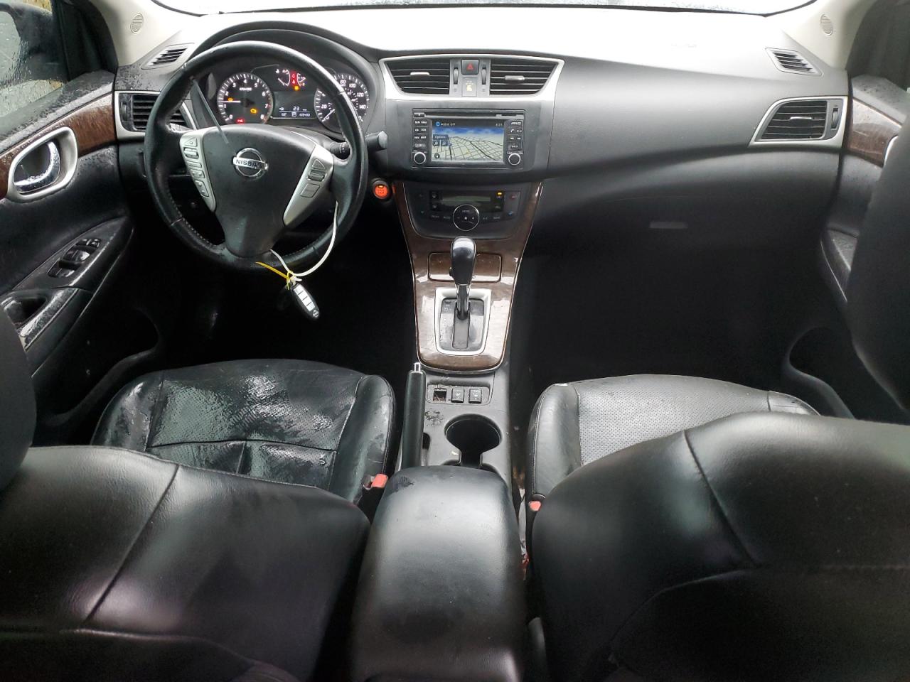 Nissan Sentra S Image 3