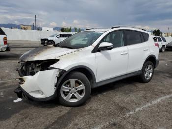  Salvage Toyota RAV4