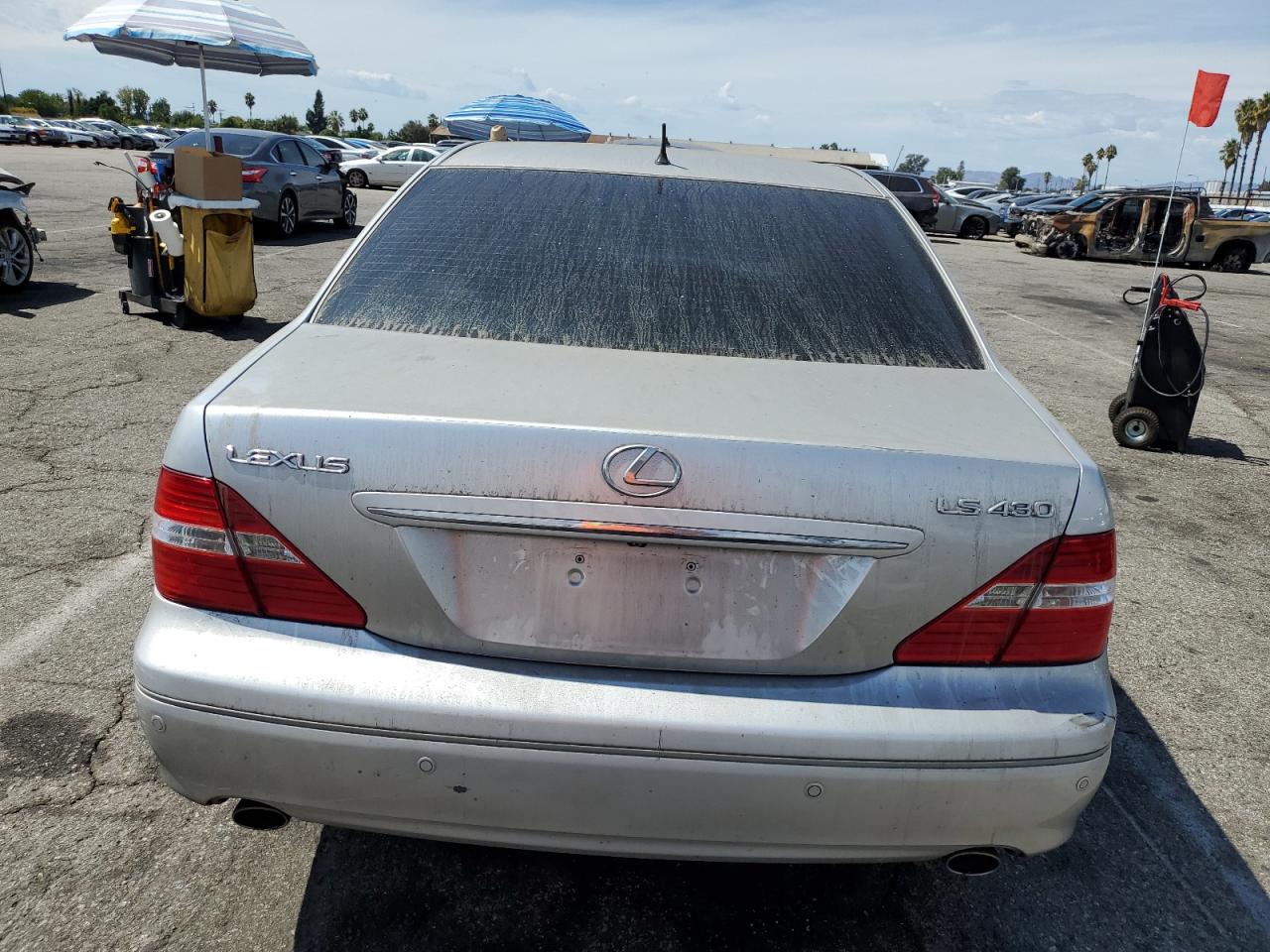 Lexus LS 430 Image 10