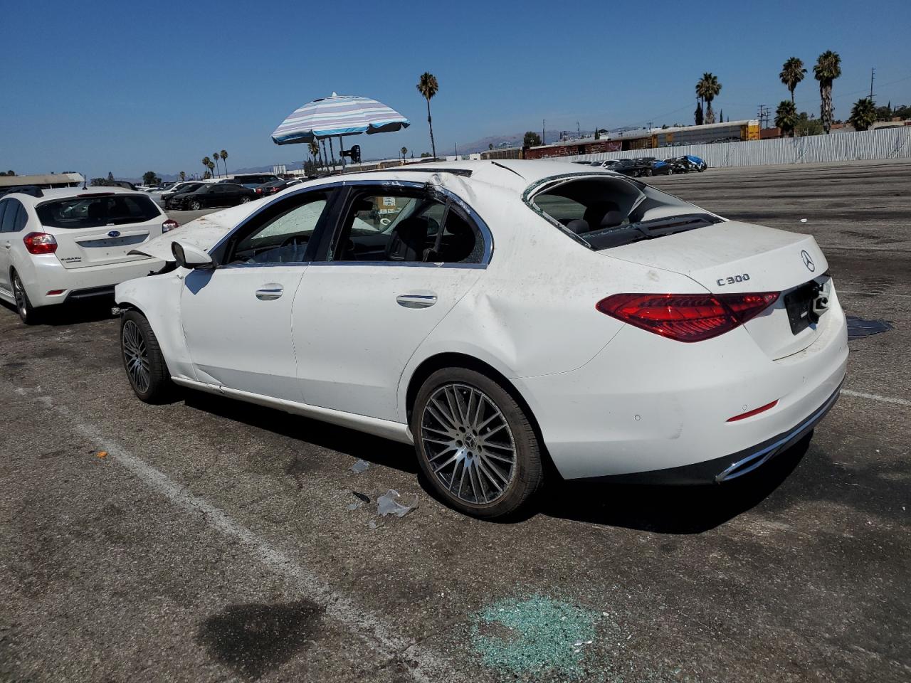 Mercedes-Benz C-Class 300 Image 2