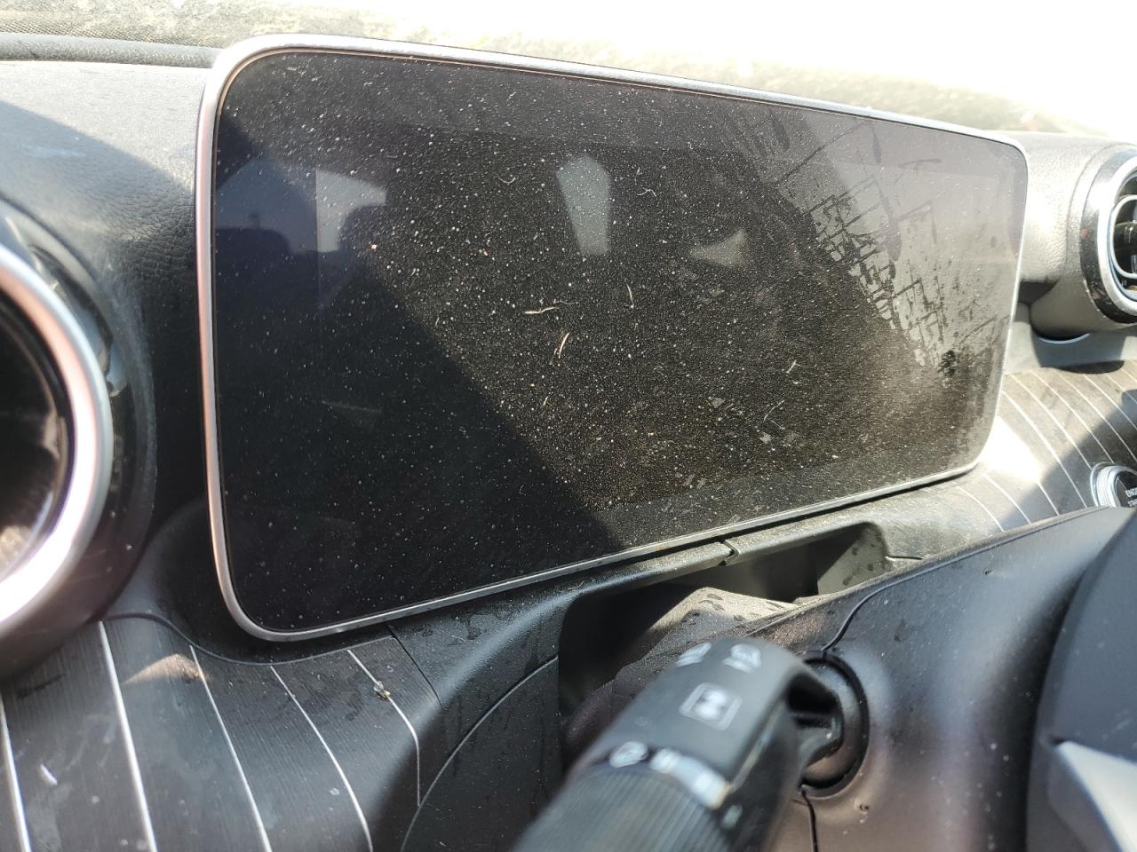 Mercedes-Benz C-Class 300 Image 10