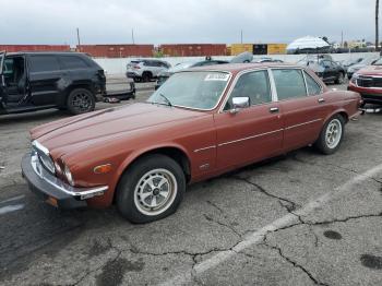  Salvage Jaguar Xj6