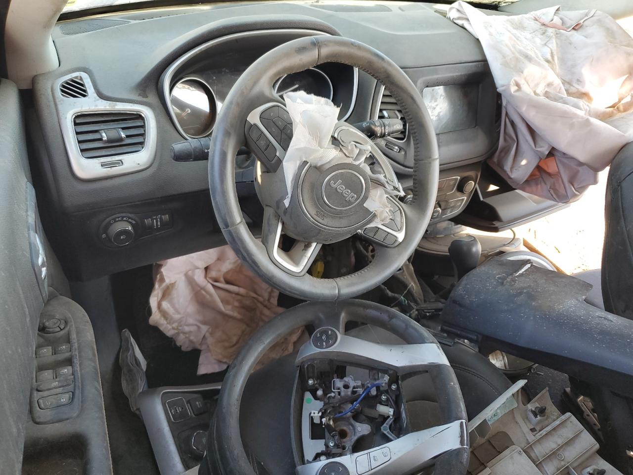 Jeep Compass Latitude Image 8