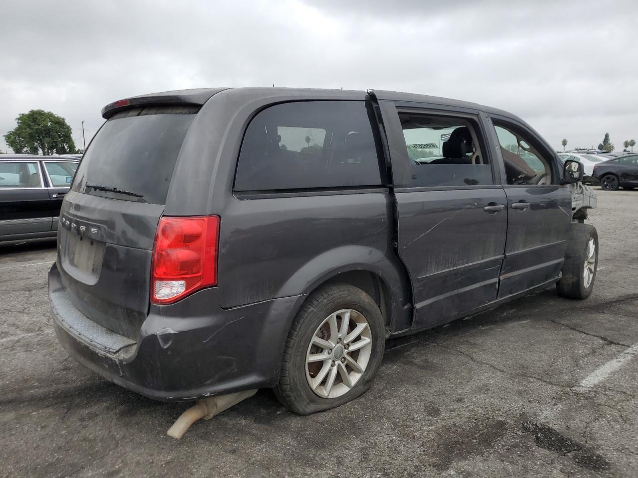 Dodge Caravan Sxt Image 8
