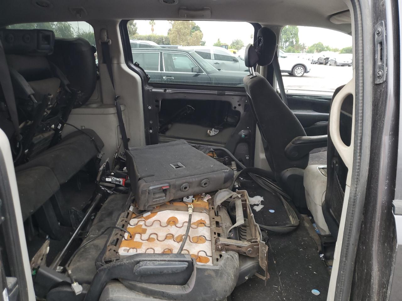 Dodge Caravan Sxt Image 11