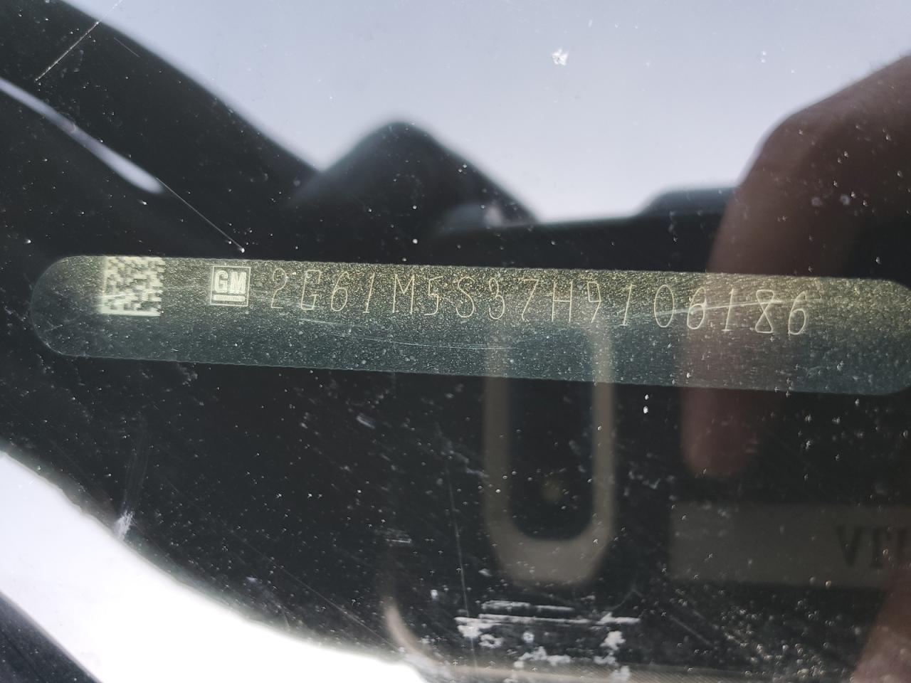 Cadillac XTS Luxury Image 2