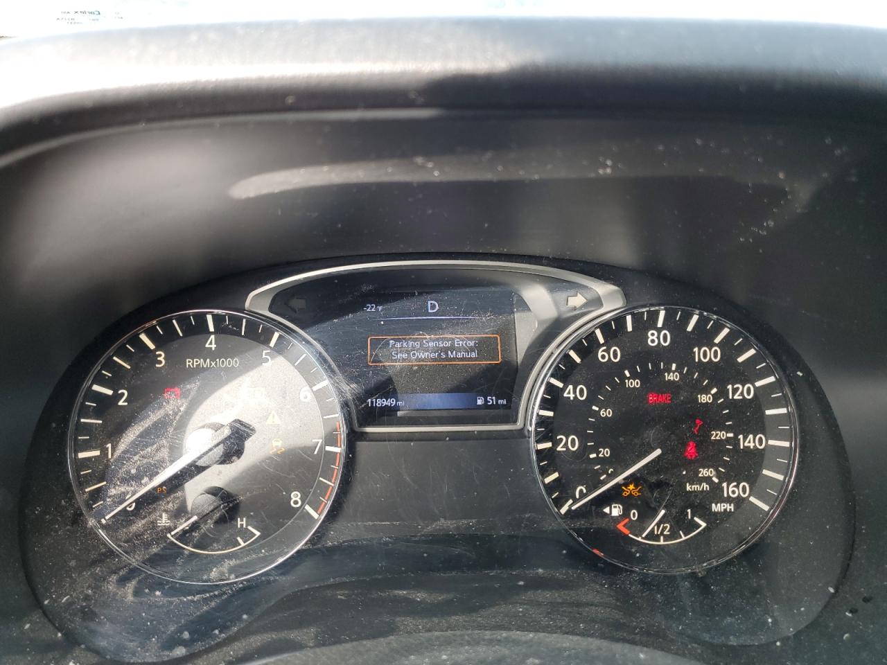 Nissan Pathfinder S Image 7