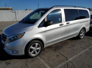  Salvage Mercedes-Benz Metris