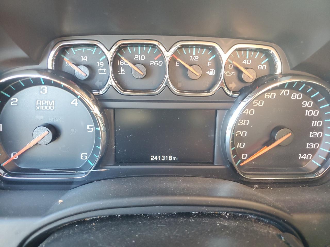 Chevrolet Suburban C1500 Lt Image 8