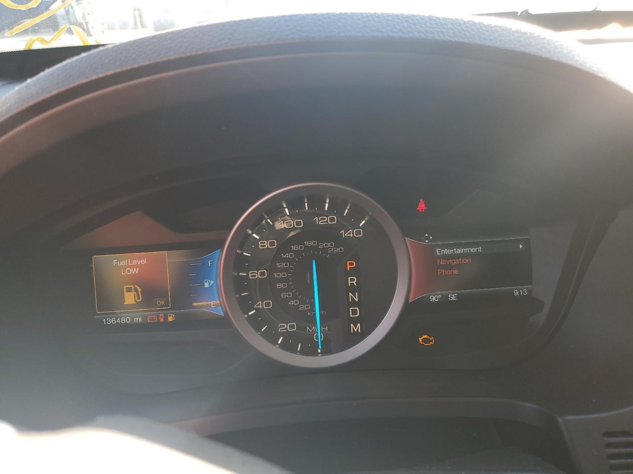 Ford Explorer Sport Image 7