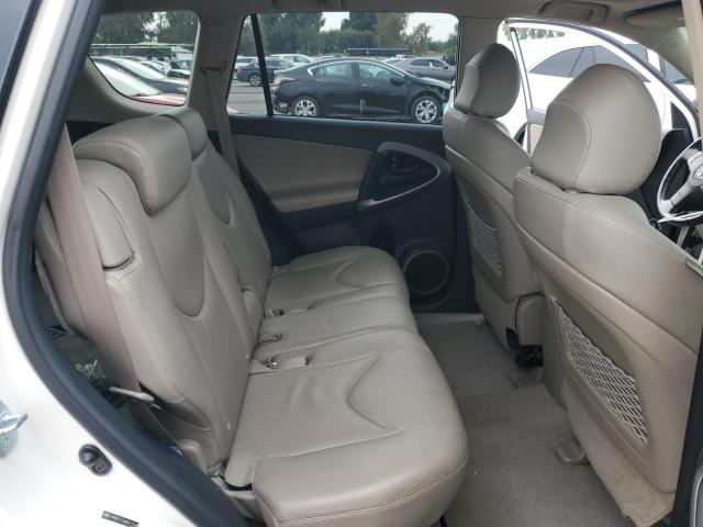 Toyota RAV4 Limited Image 10