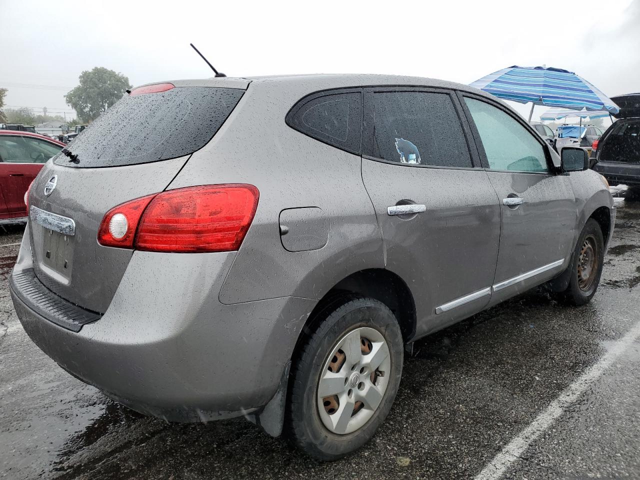 Nissan Rogue S Image 9