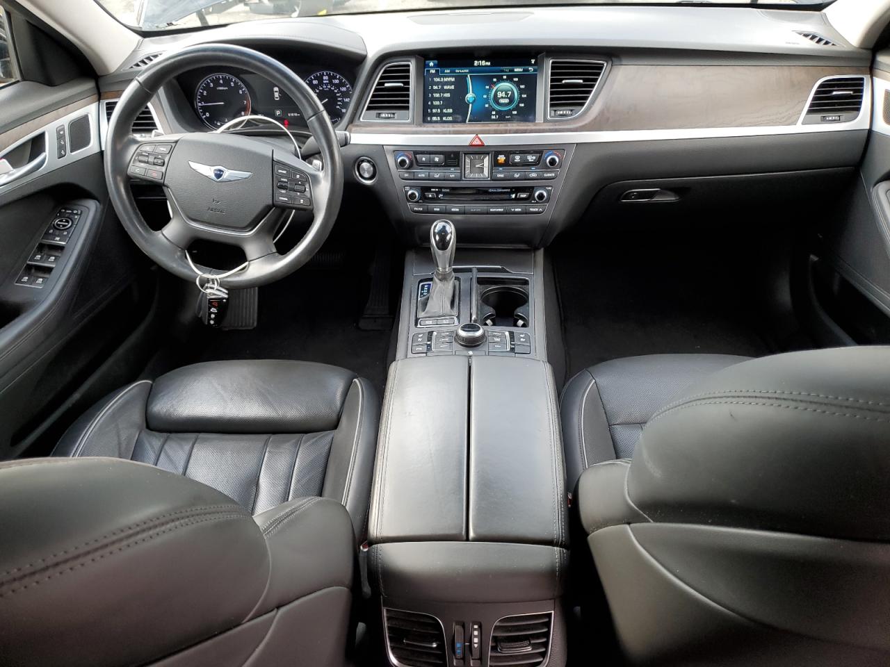 Hyundai Genesis 3.8l Image 5