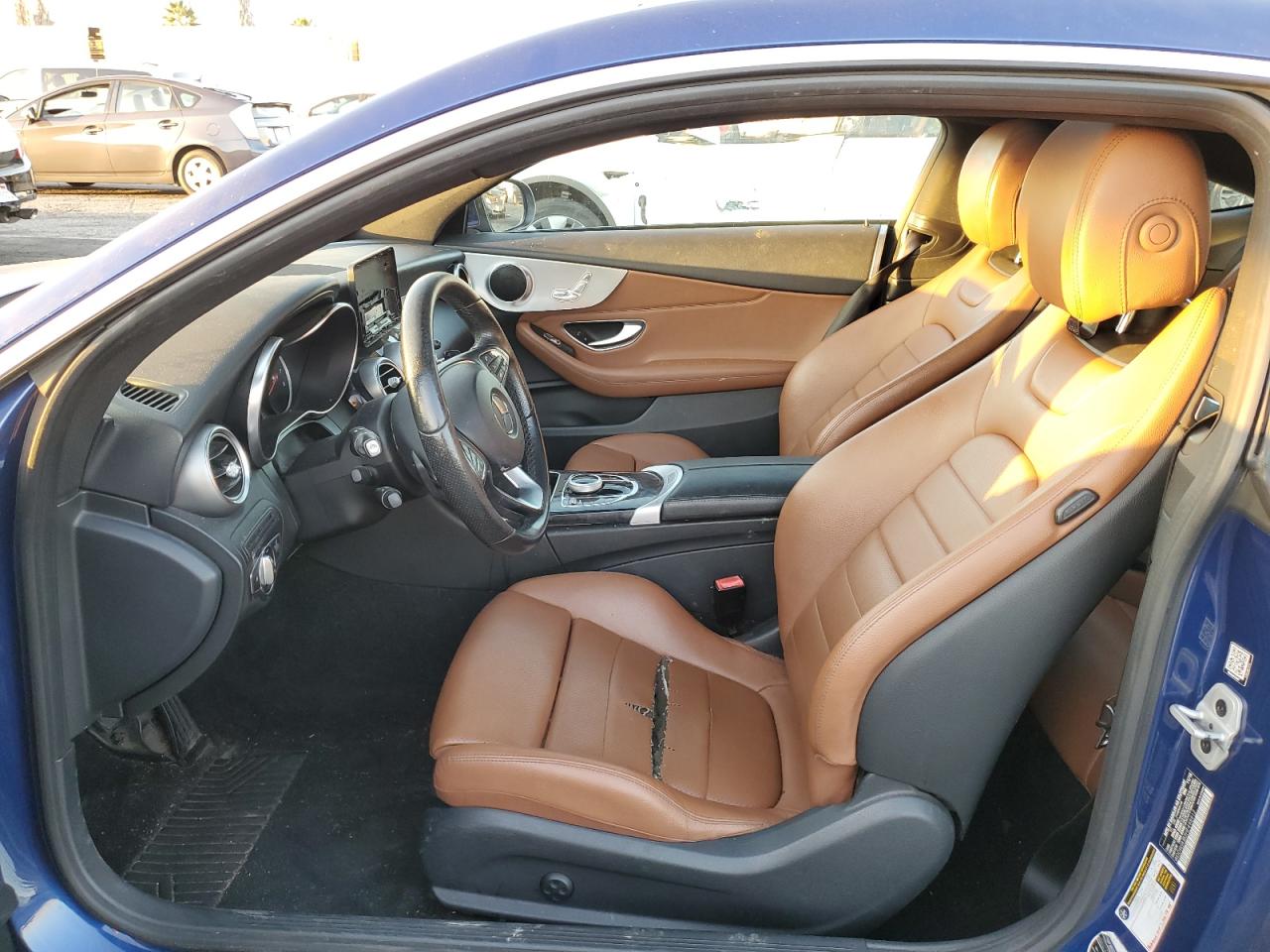 Mercedes-Benz C-Class 300 Image 6