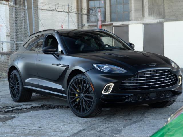  Salvage Aston Martin DBX