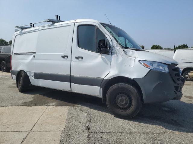 Mercedes-Benz Sprinter 2500 Image 4