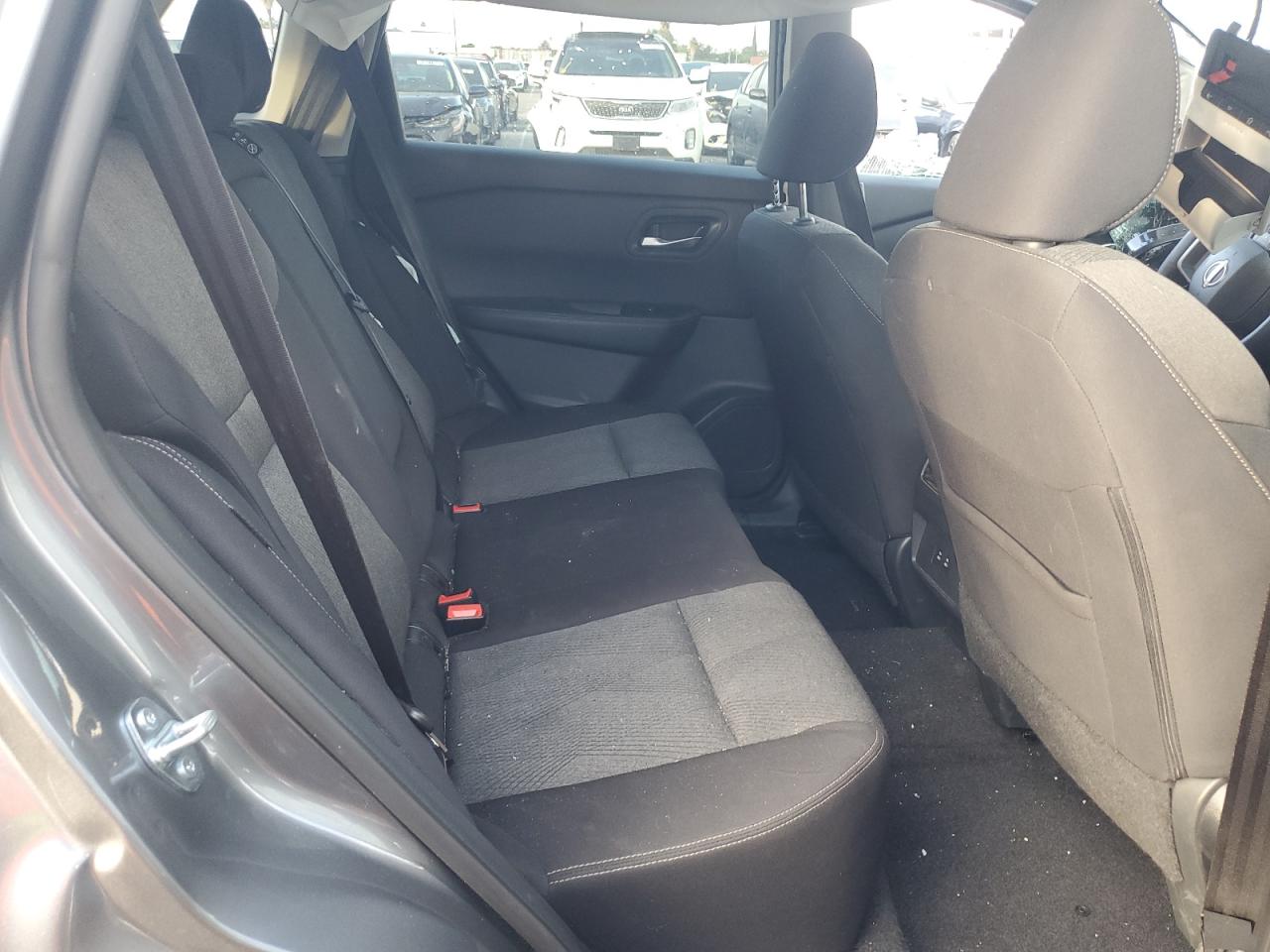 Nissan Rogue Sv Image 8