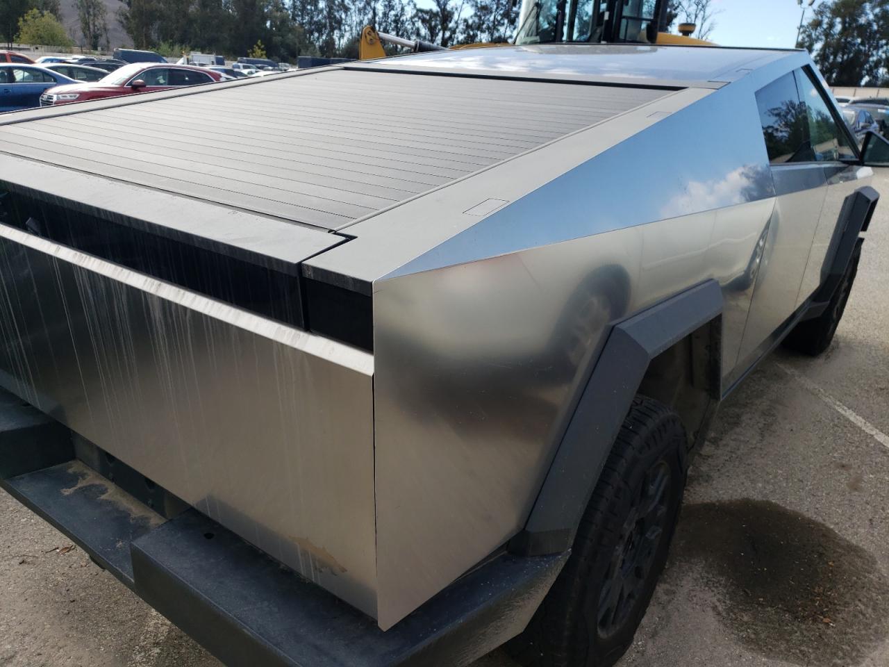 Tesla Cybertruck Image 3