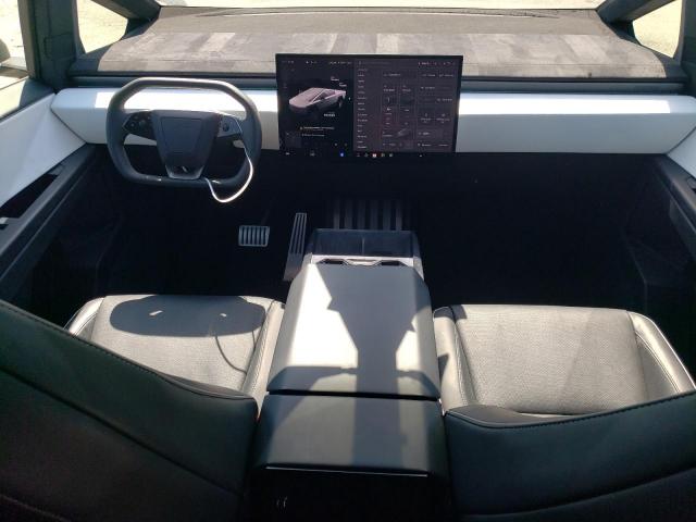 Tesla Cybertruck Image 13