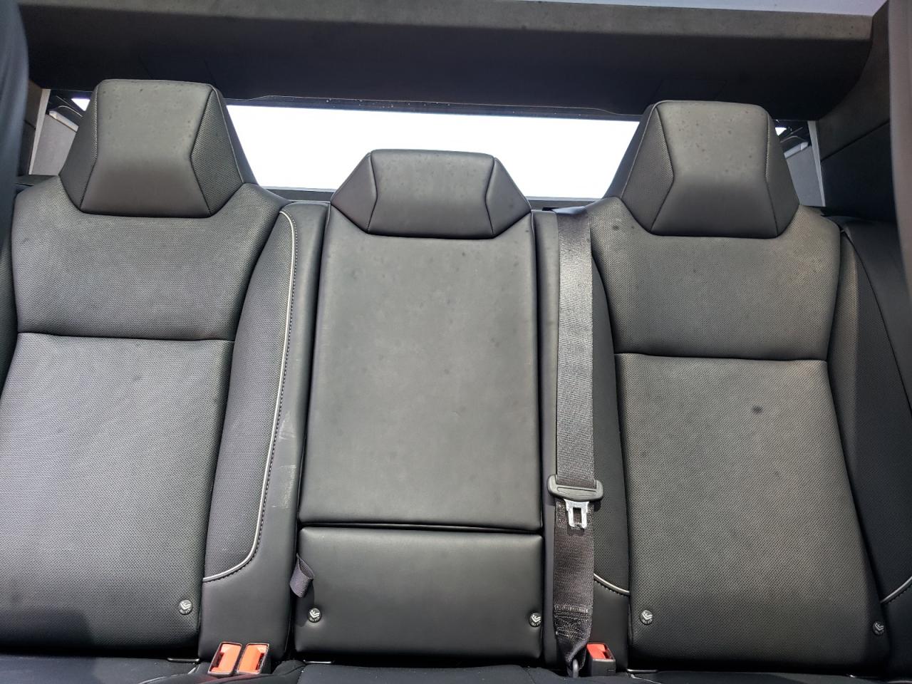 Tesla Cybertruck Image 7