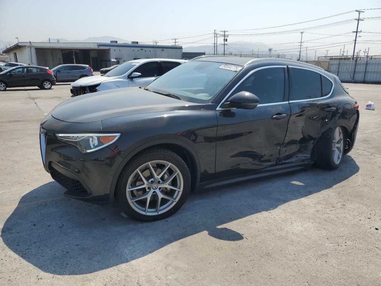 Alfa Romeo Stelvio Image 1