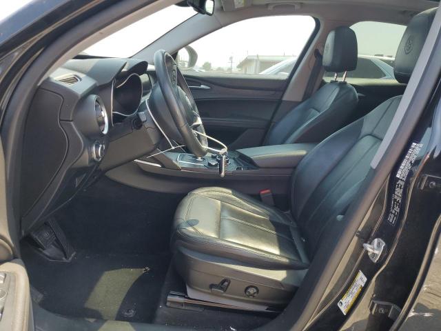 Alfa Romeo Stelvio Image 6