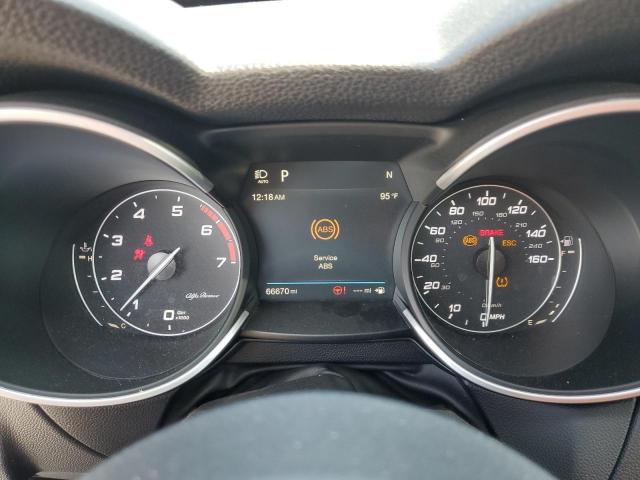 Alfa Romeo Stelvio Image 11