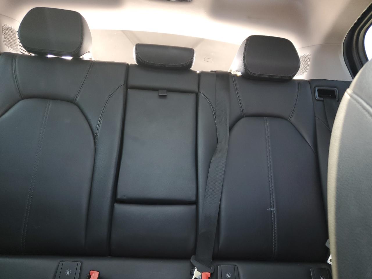 Alfa Romeo Stelvio Image 10