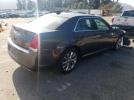 Chrysler 300 Limited Image 3