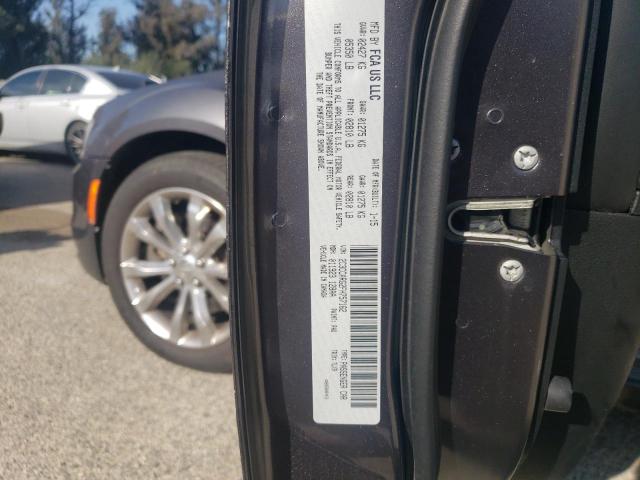 Chrysler 300 Limited Image 5