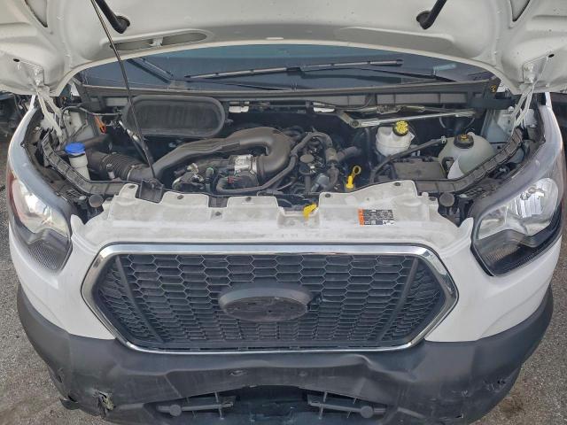 Ford Transit T-250 Image 9